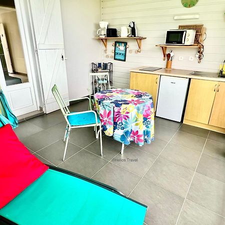 Appartement Tillet. O Coeur De Deshaies. ภายนอก รูปภาพ
