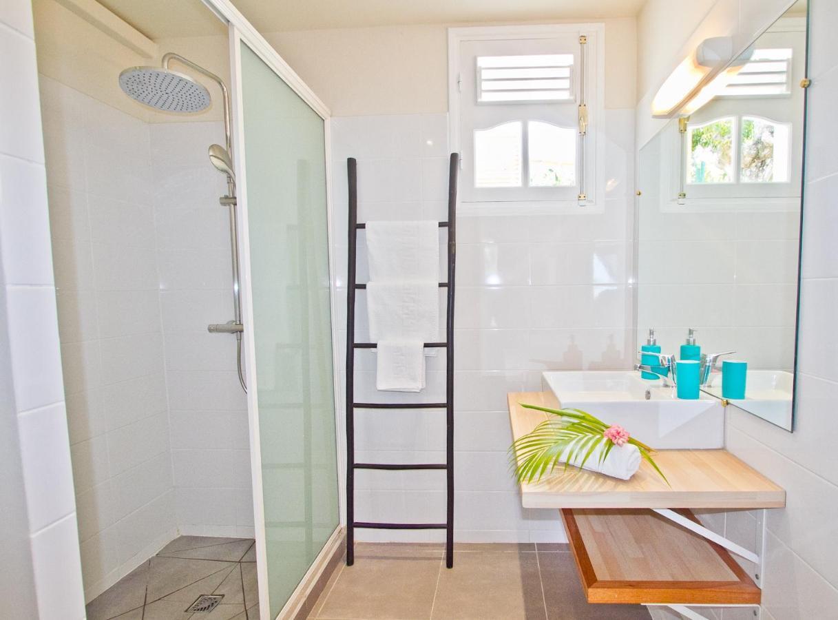 Appartement Tillet. O Coeur De Deshaies. ภายนอก รูปภาพ